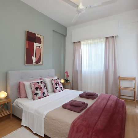Cozy Holiday Apartment In Larnaca Near Foinikoudes Exteriör bild