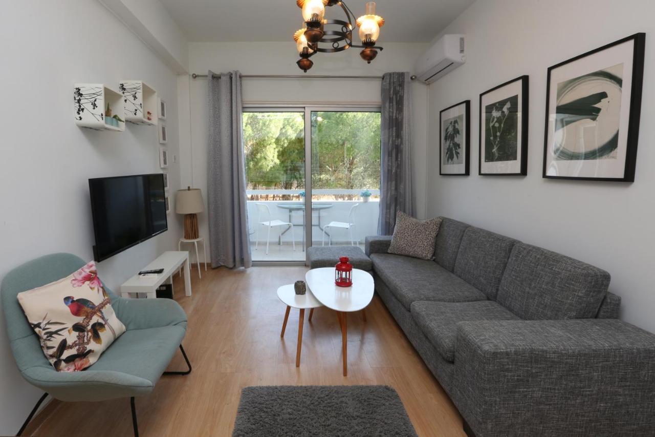 Cozy Holiday Apartment In Larnaca Near Foinikoudes Exteriör bild